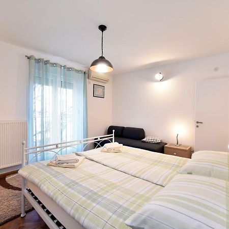 Apartman Nola ซาเกร็บ ภายนอก รูปภาพ