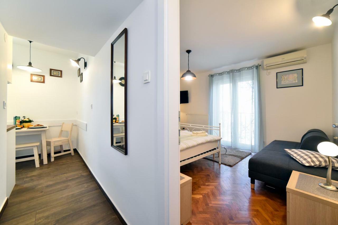 Apartman Nola ซาเกร็บ ภายนอก รูปภาพ