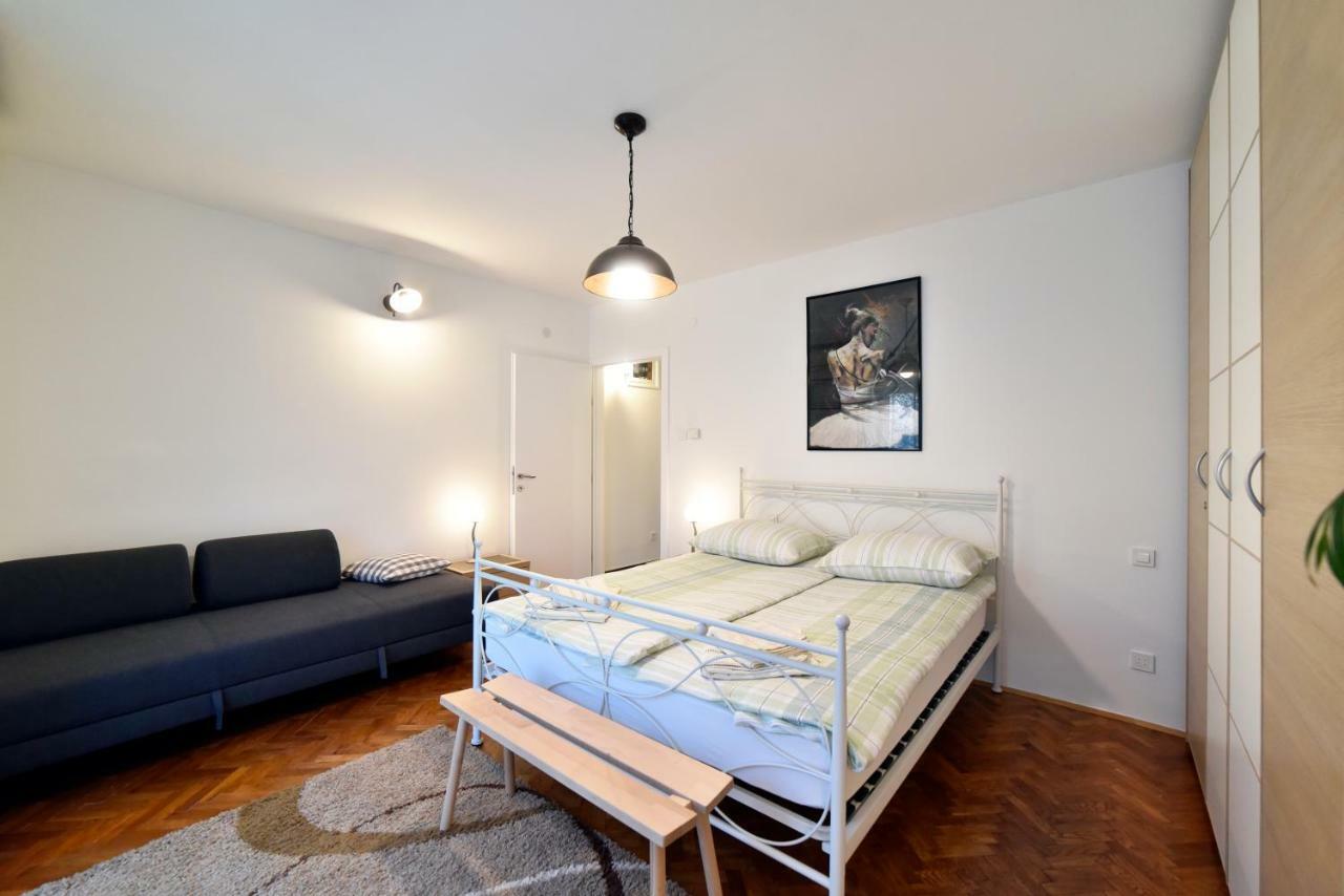 Apartman Nola ซาเกร็บ ภายนอก รูปภาพ
